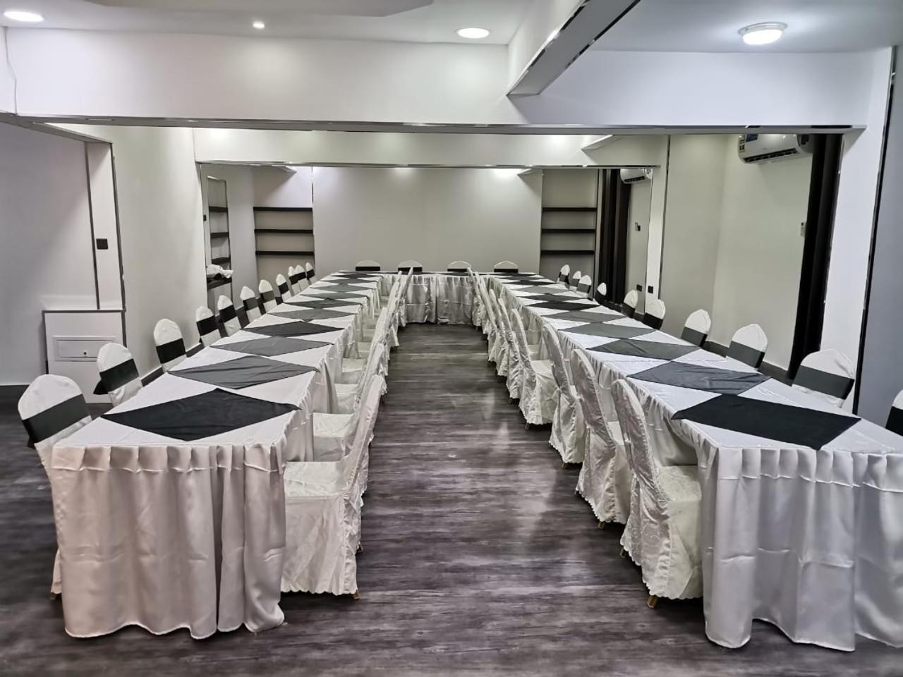 Al Hussam Hotel Apartments Rusayl Екстериор снимка